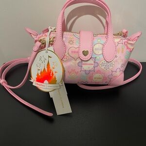 Stoney clover it’s a small world Disney parks pouchette nwt